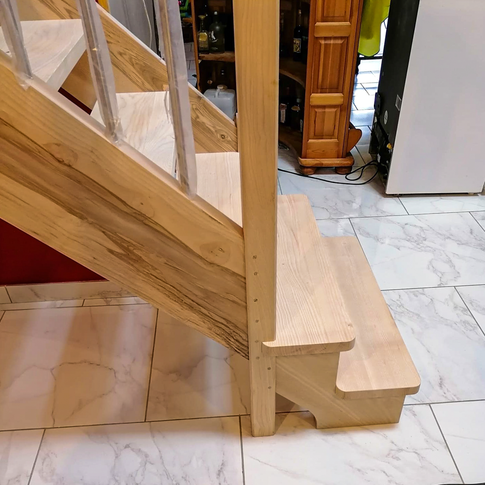 Escalier fabriqué par Christophe Charrier Menuisier à Saintes